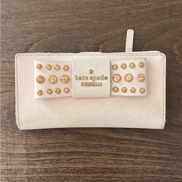 Kate Spade Bifold wallet - Picture 1 of 4